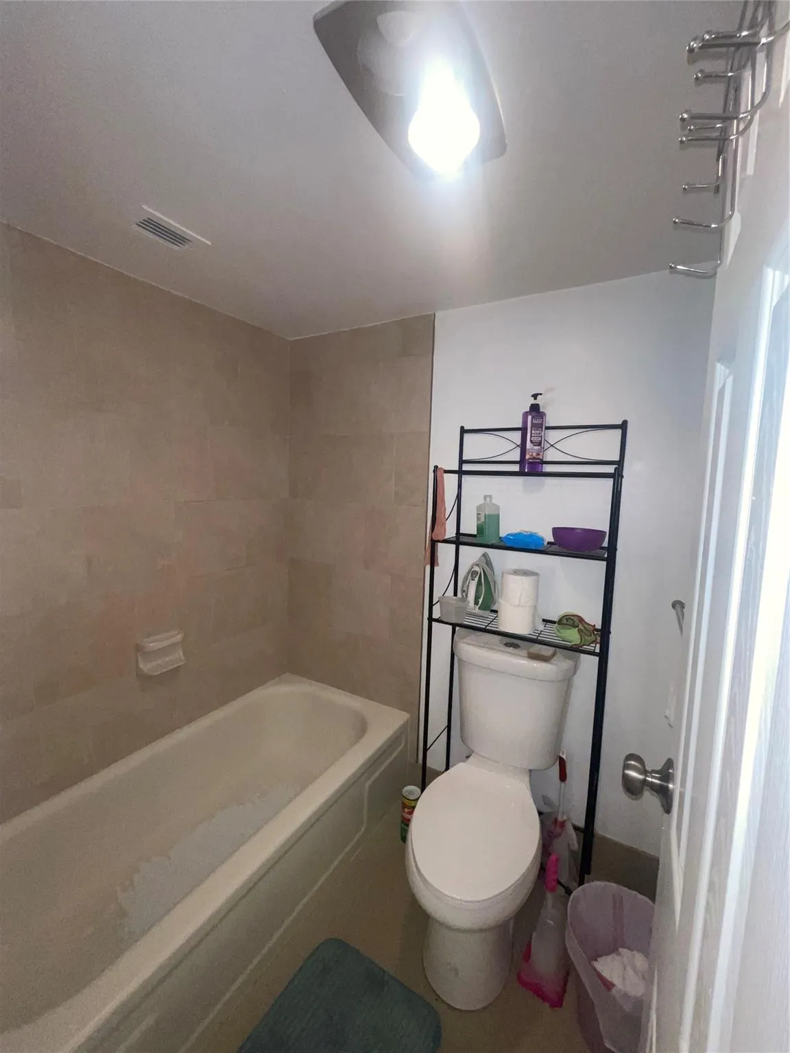 6300 S Falls Circle Dr, #412