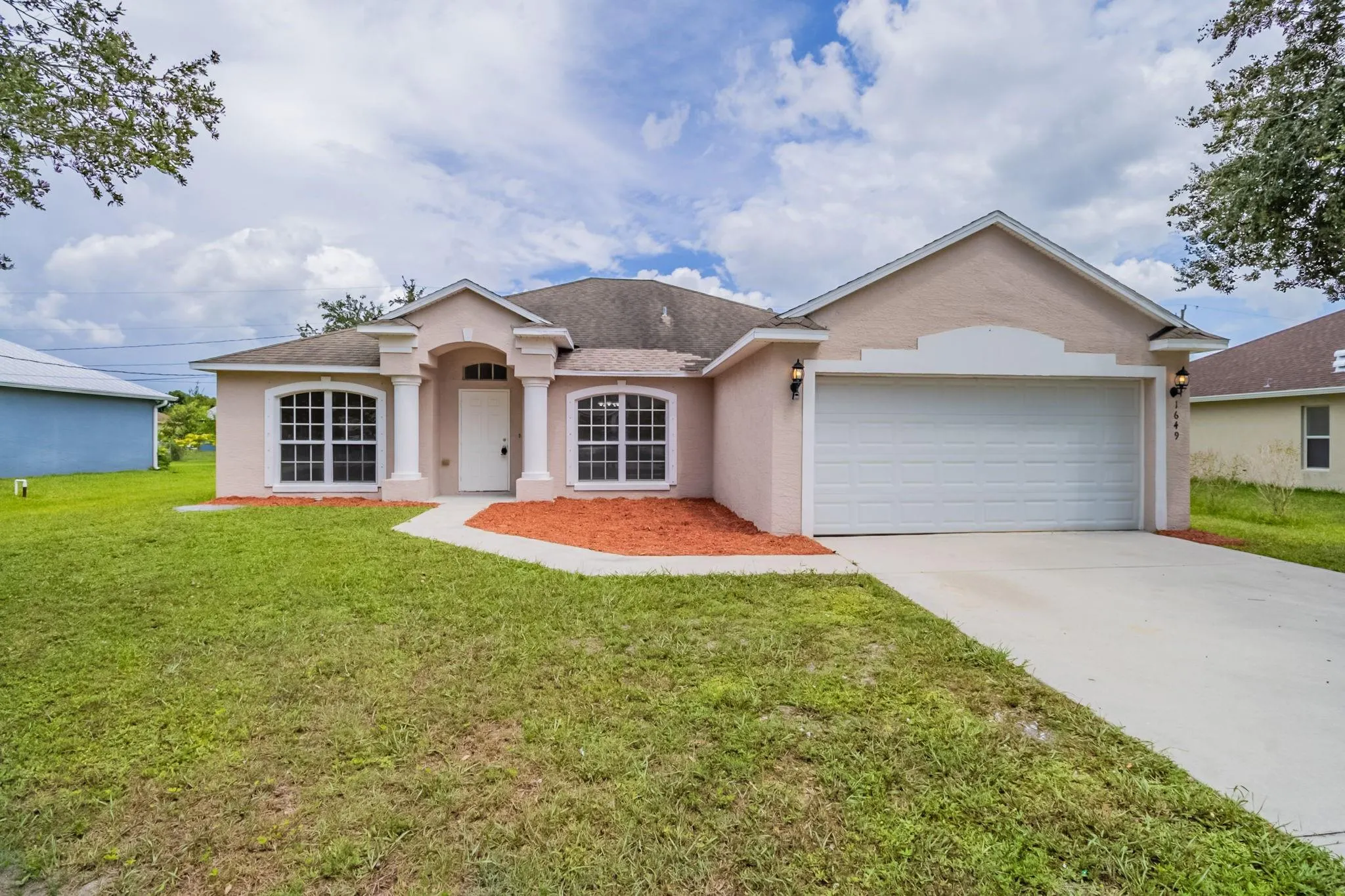1649 SW Morelia Ln