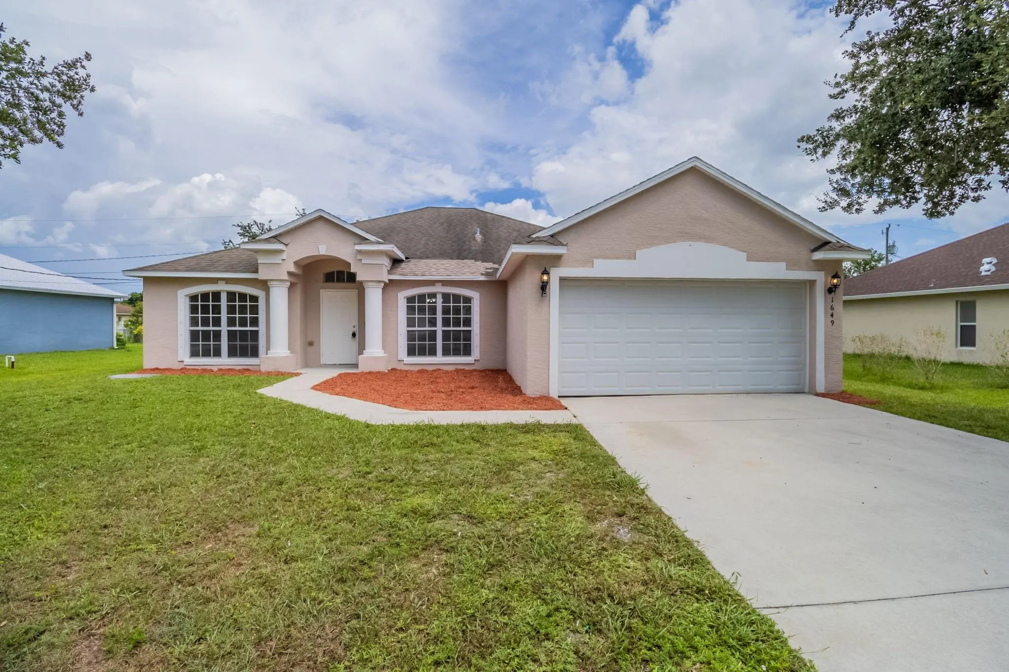 1649 SW Morelia Ln