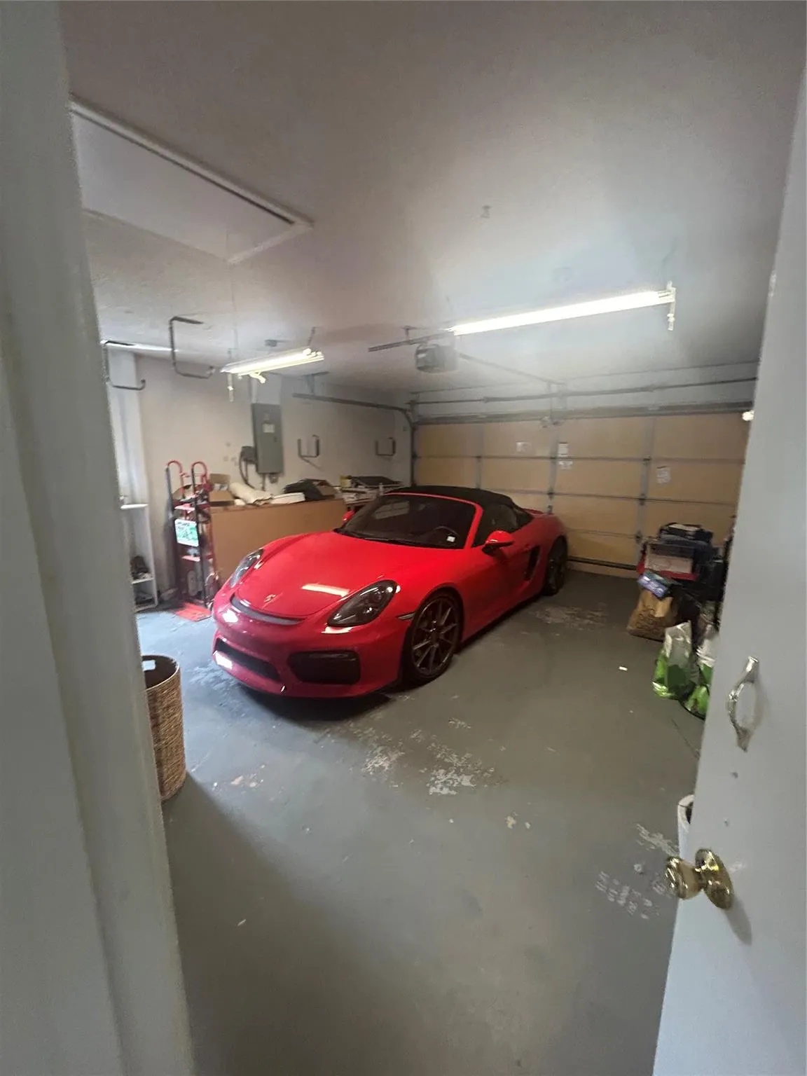 21910 Pine Trce