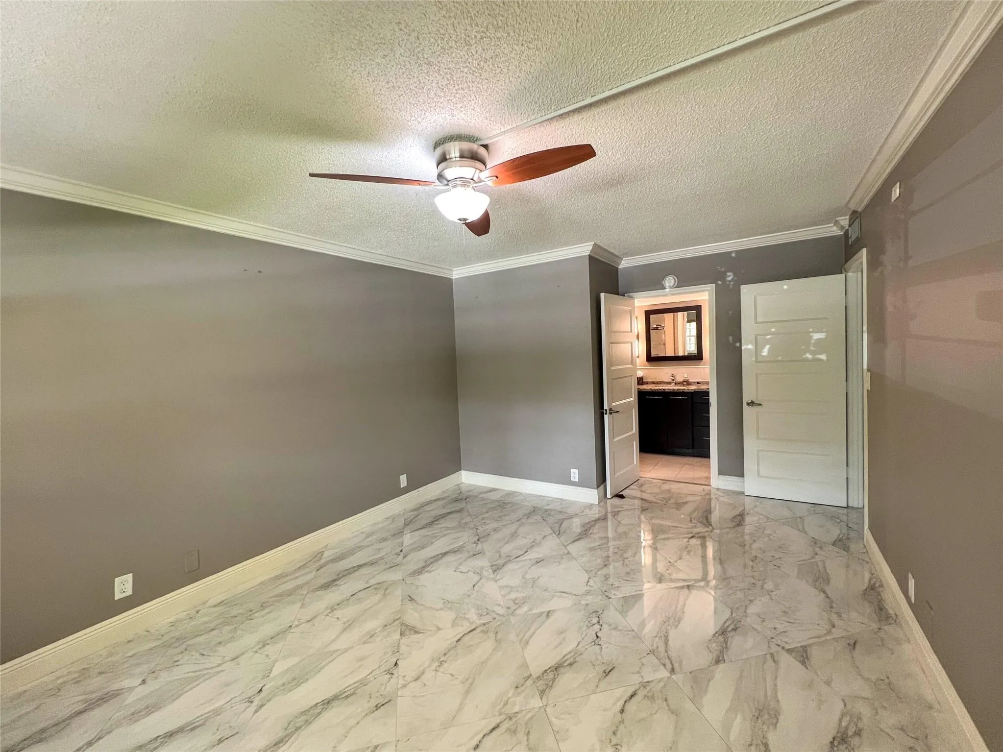 3080 N Course Dr, #108