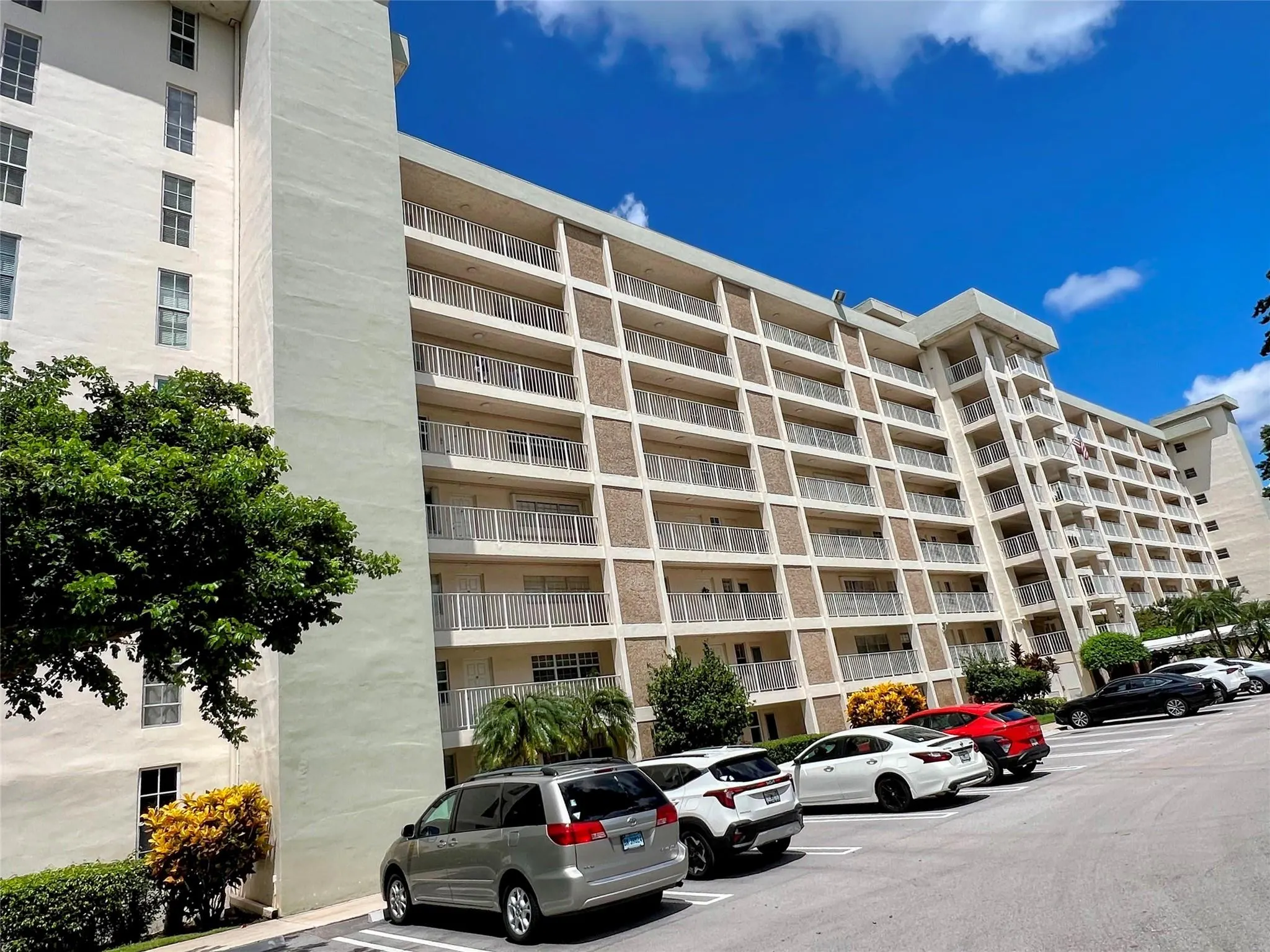 3080 N Course Dr, #108