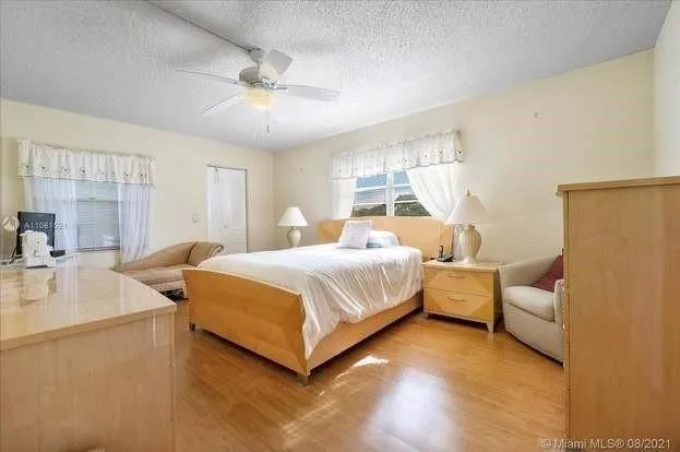 13255 7th Court, #318-D