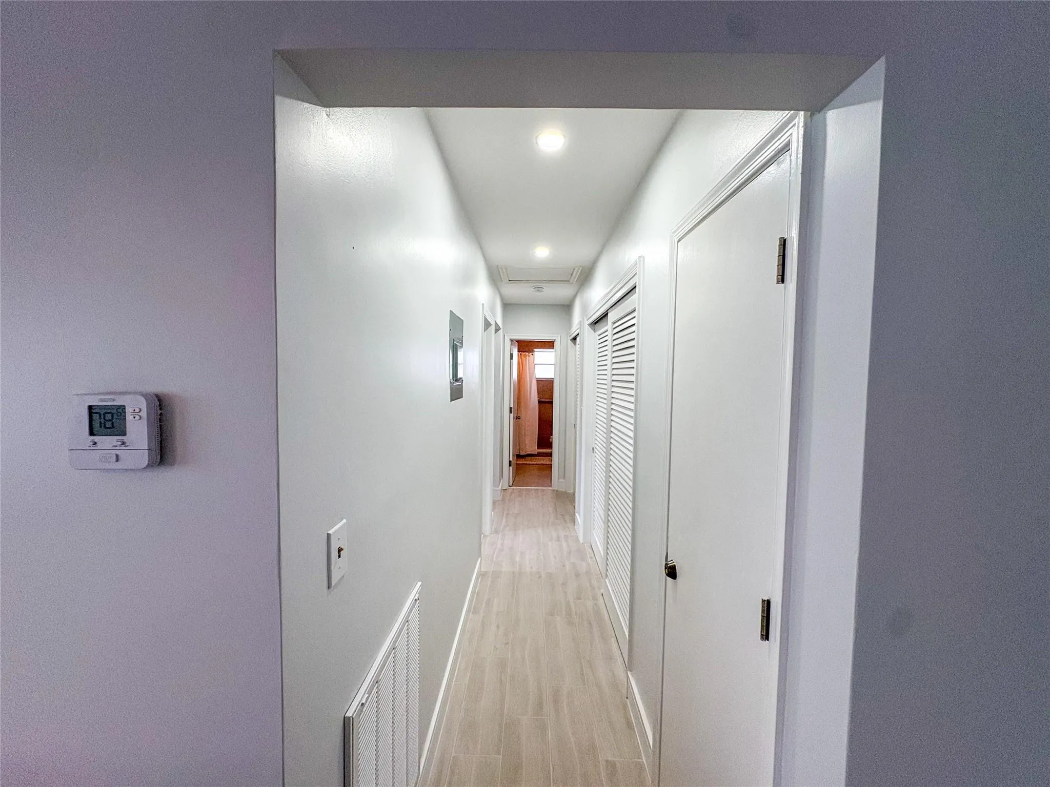 4541 N Ocean Dr, #8