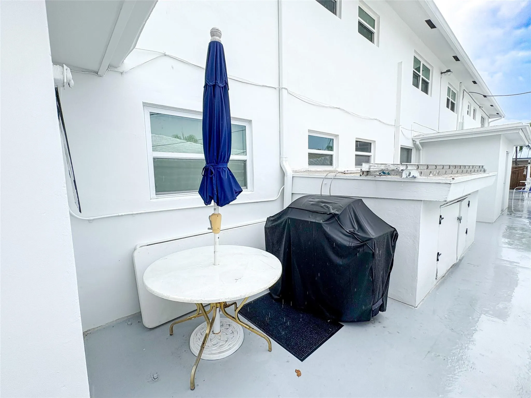 4541 N Ocean Dr, #8