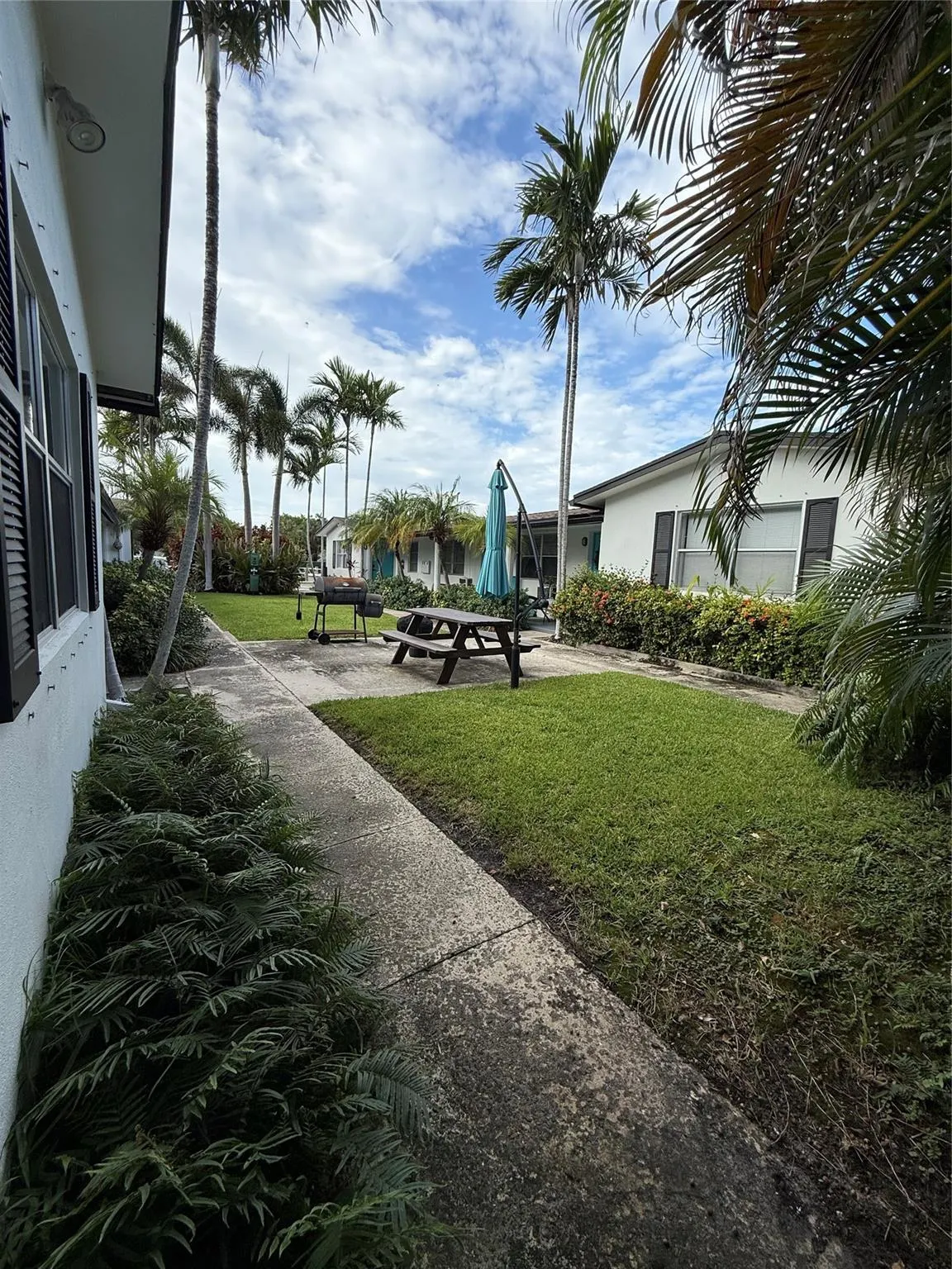 3208 Canal Dr, #2