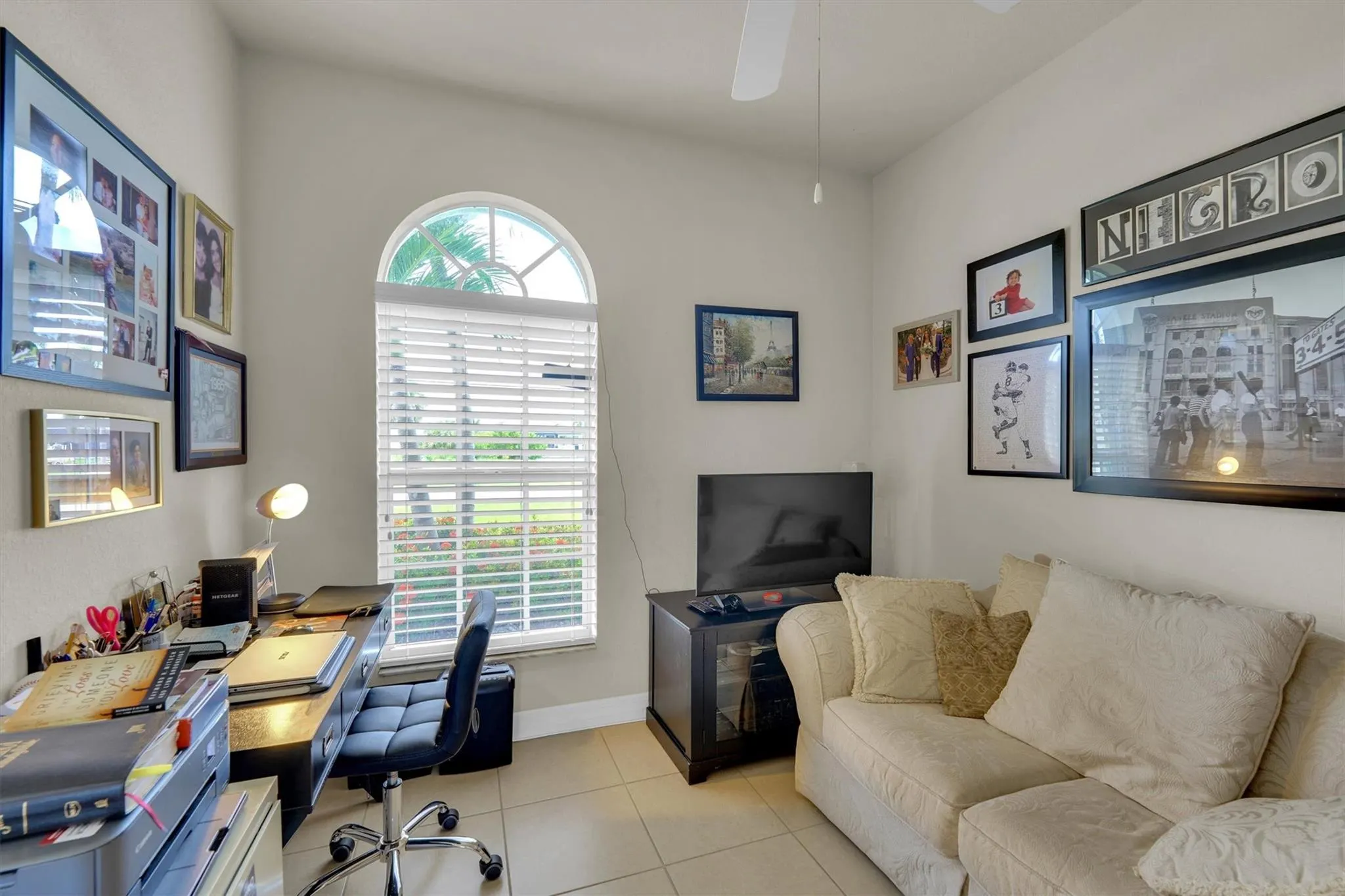 126 SW 39th Pl
