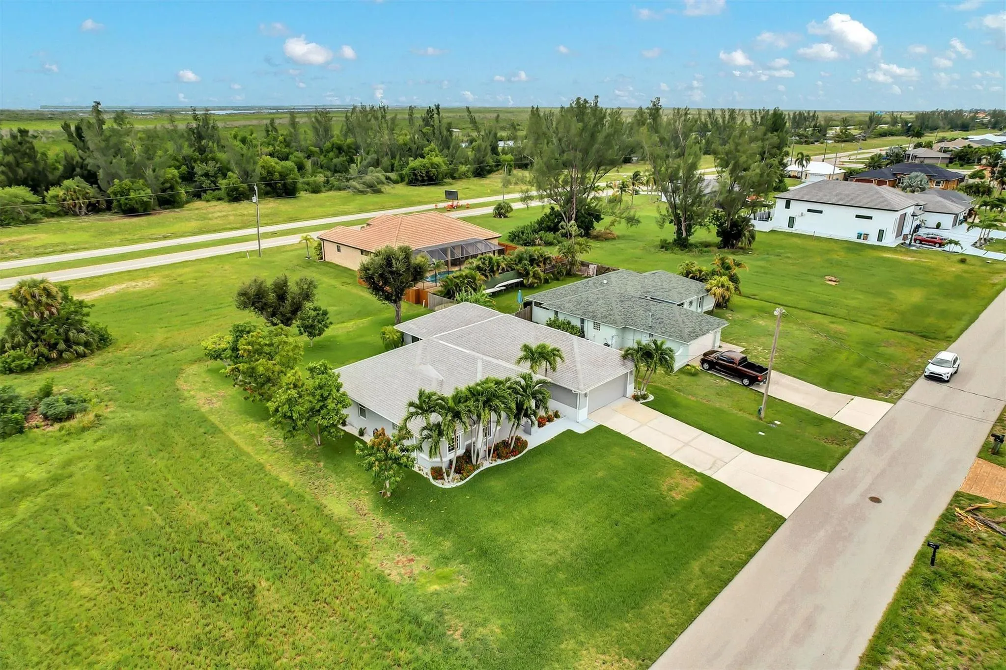 126 SW 39th Pl