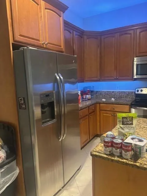 8305 W Sample Rd, #4