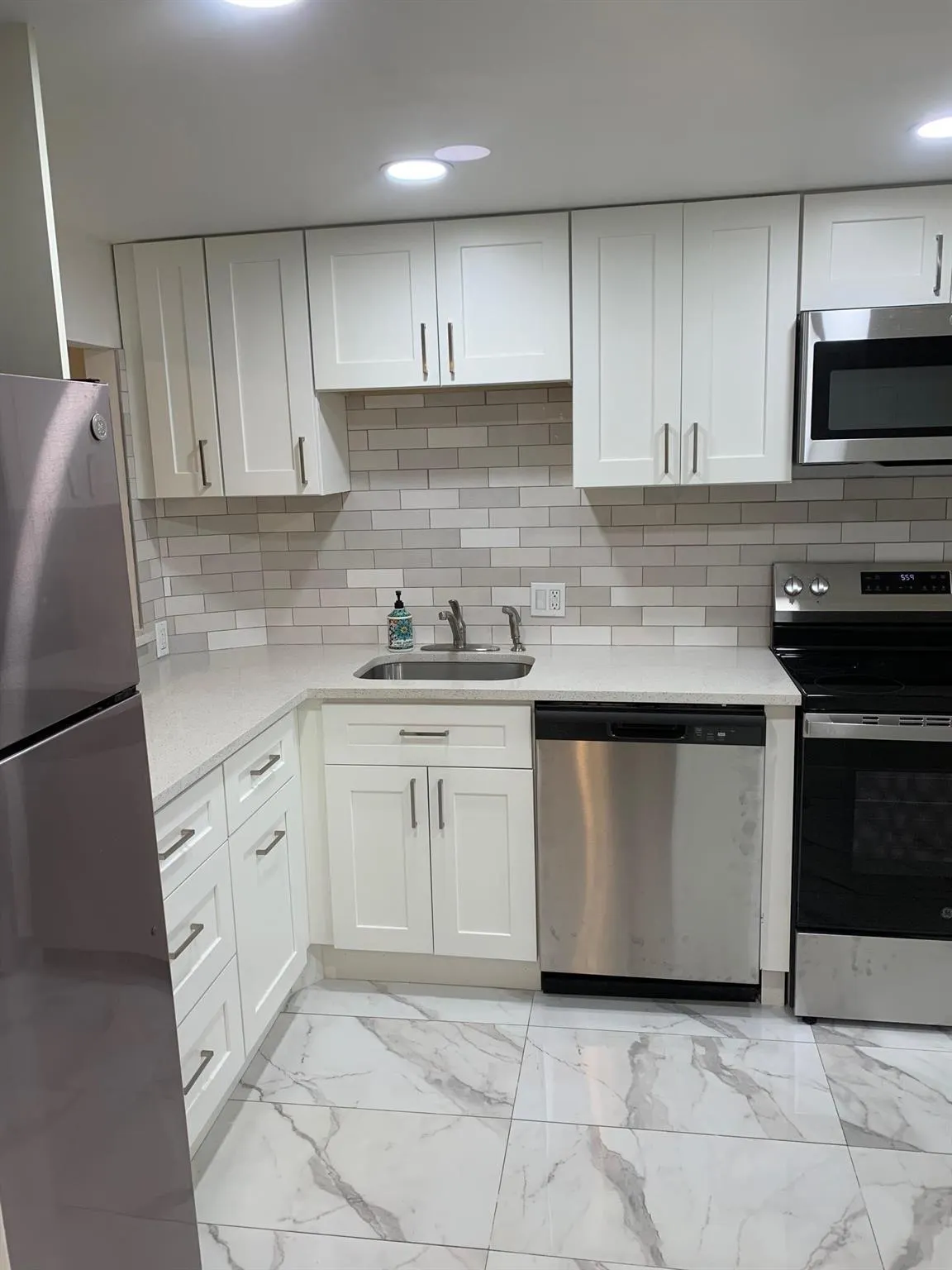 2691 S Course Dr, #106