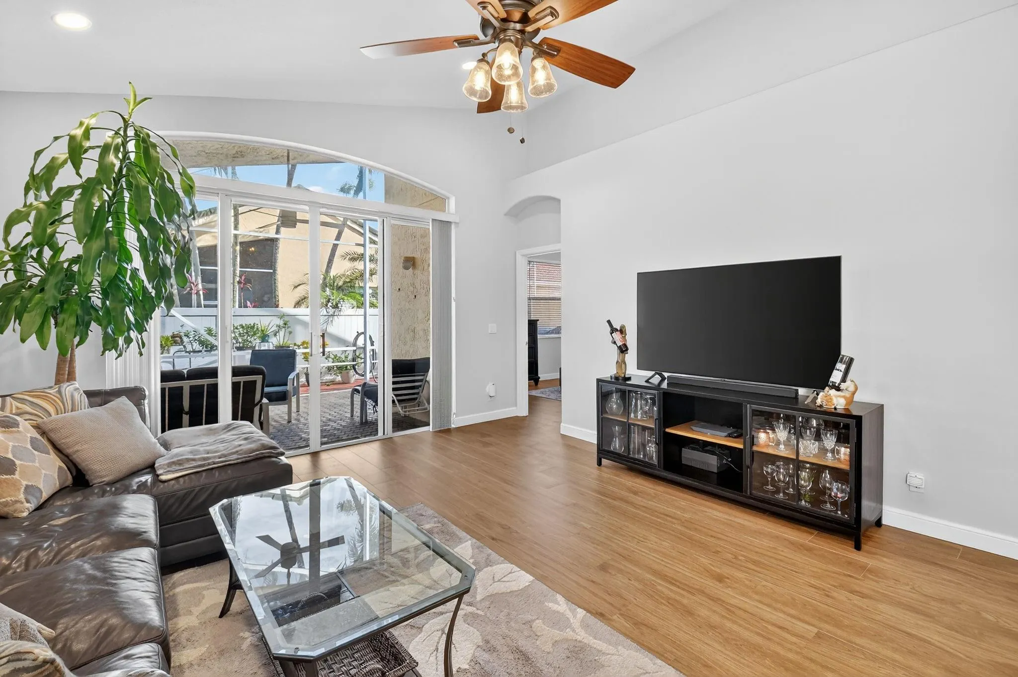 7045 Del Corso Lane