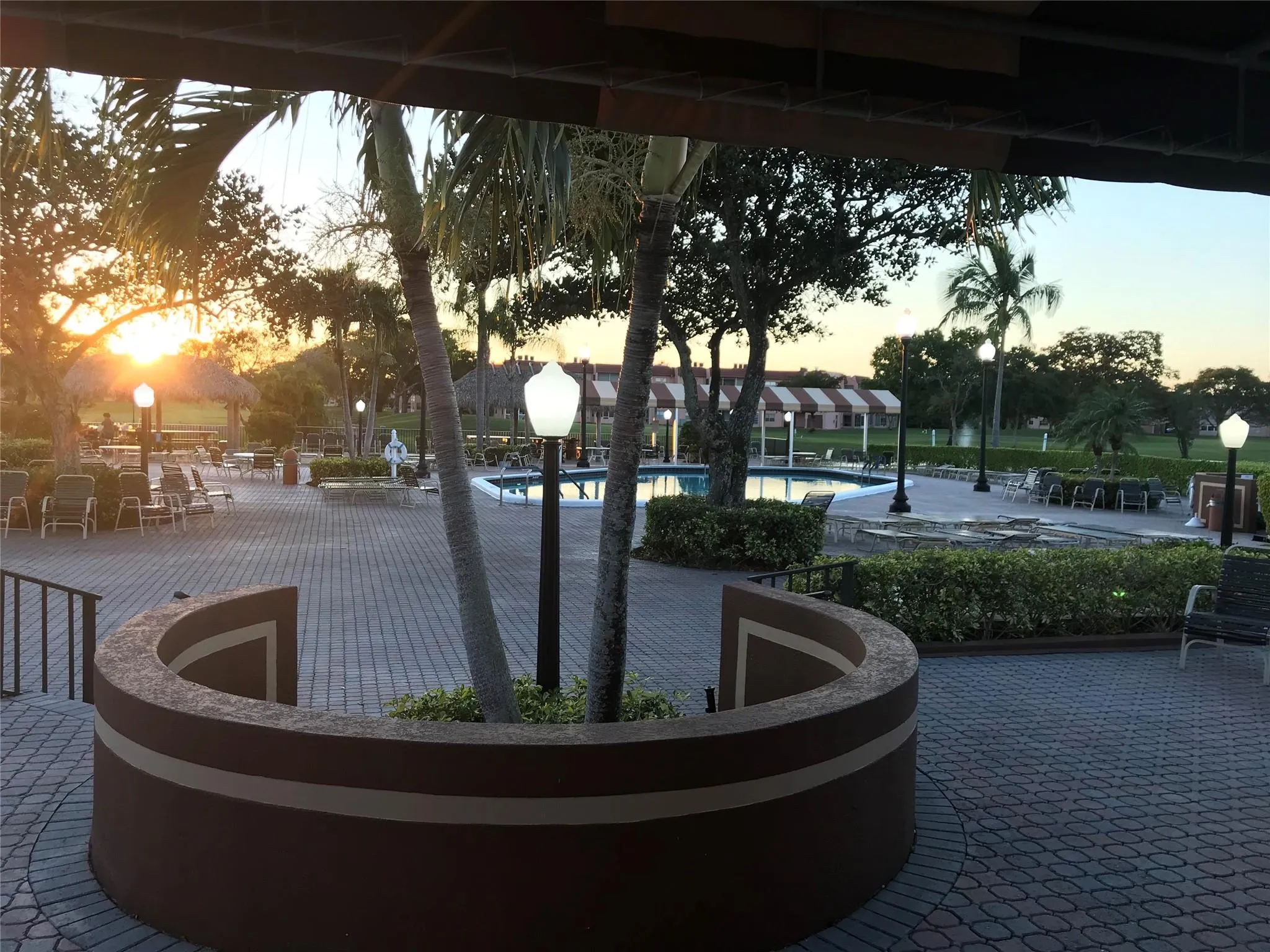 9101 Sunrise Lakes Blvd, #117