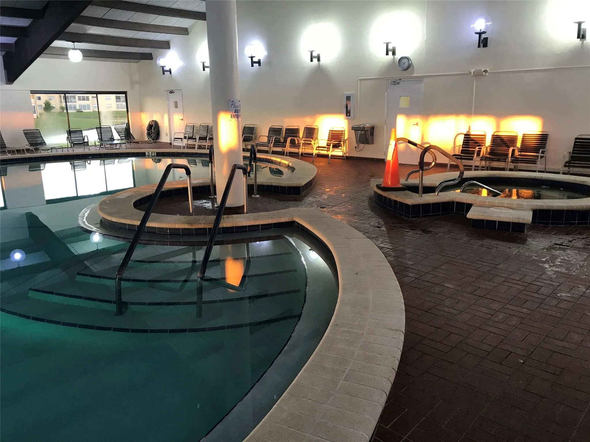 9101 Sunrise Lakes Blvd, #117