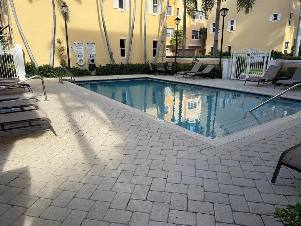 2335 Vintage Dr, #2335