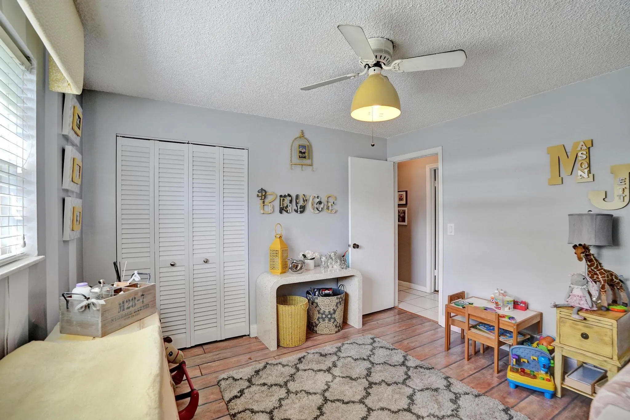 601 NW 76th Ter