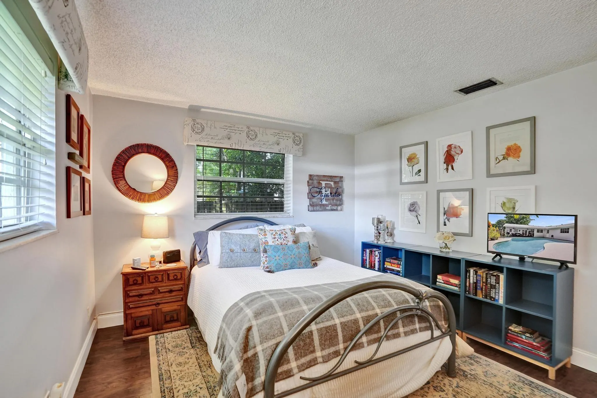 601 NW 76th Ter