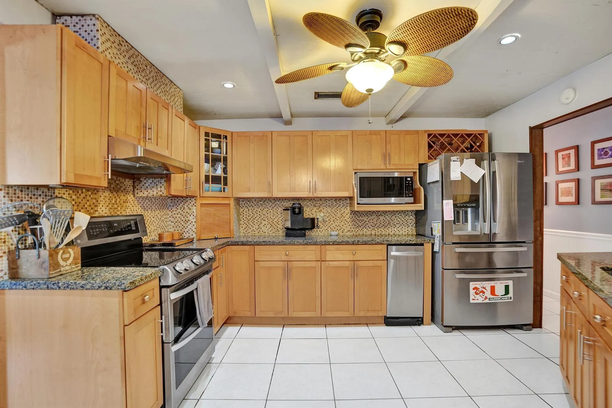 601 NW 76th Ter