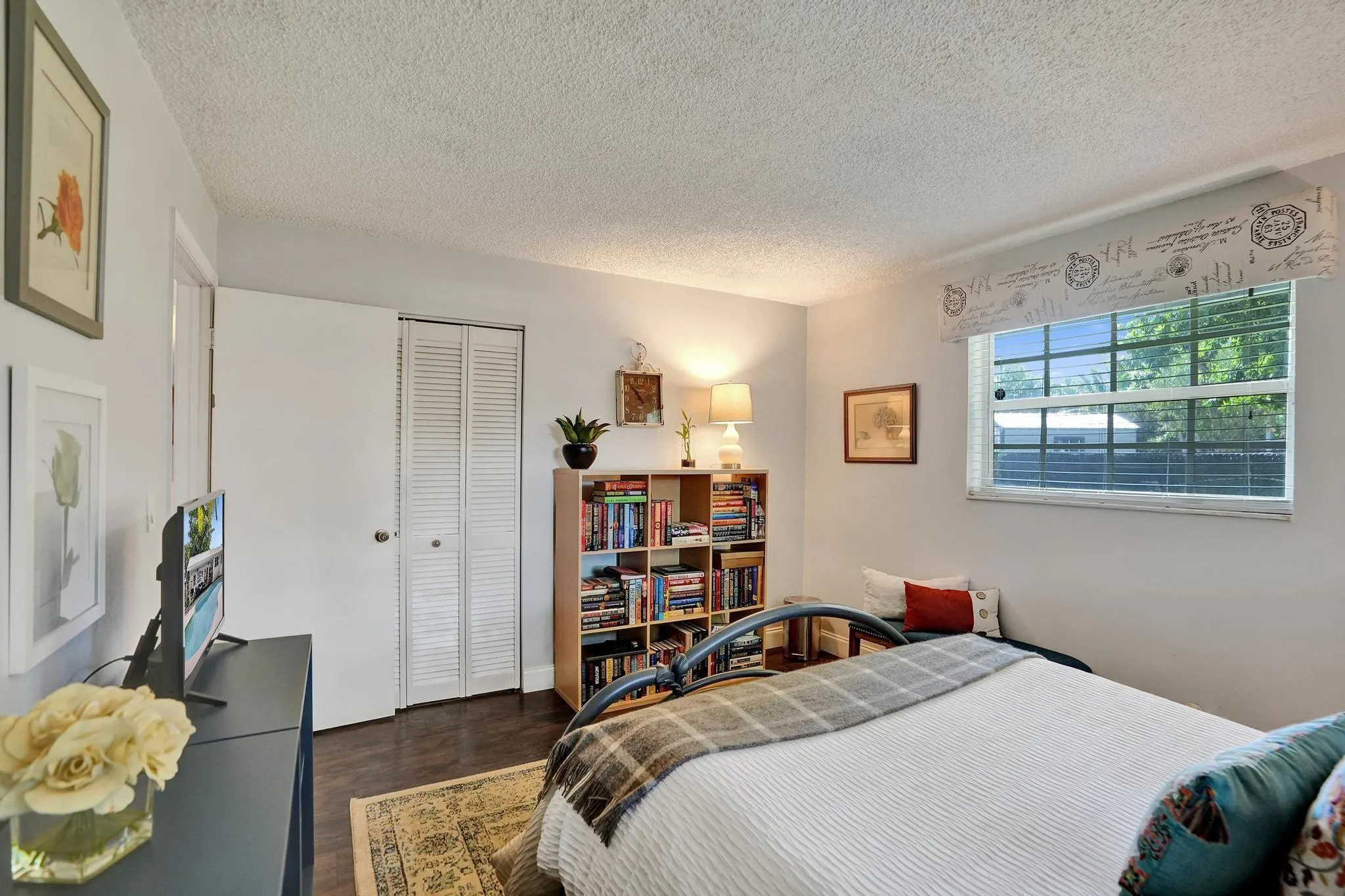 601 NW 76th Ter