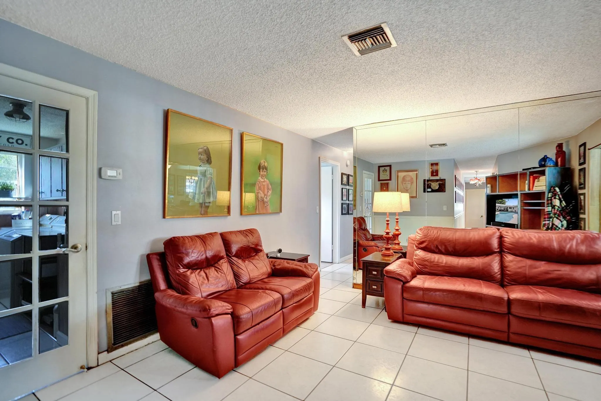 601 NW 76th Ter
