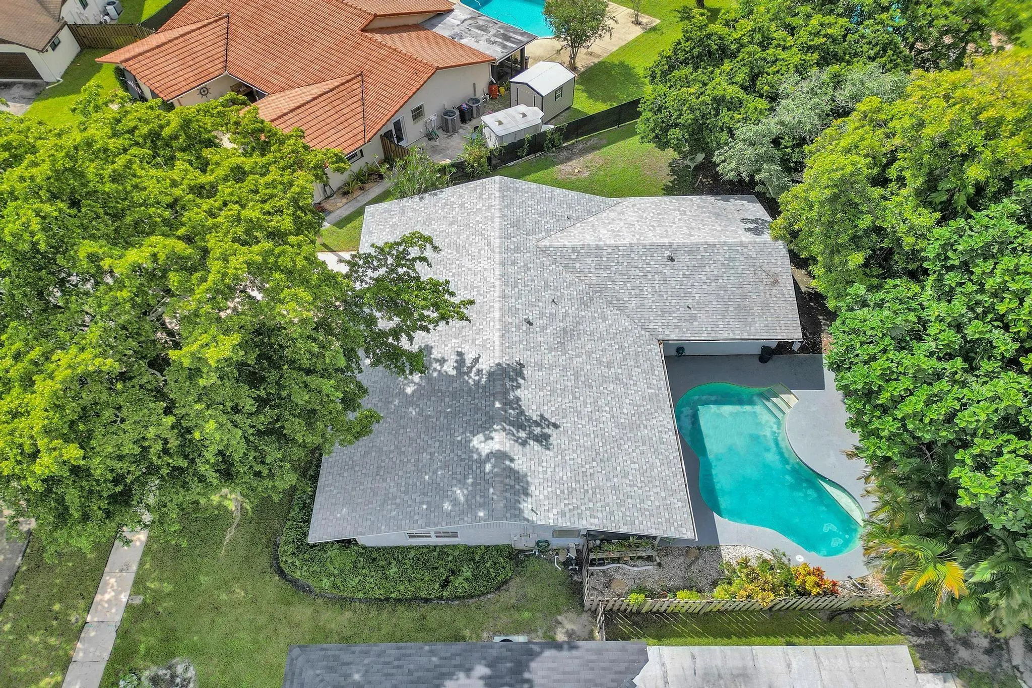601 NW 76th Ter