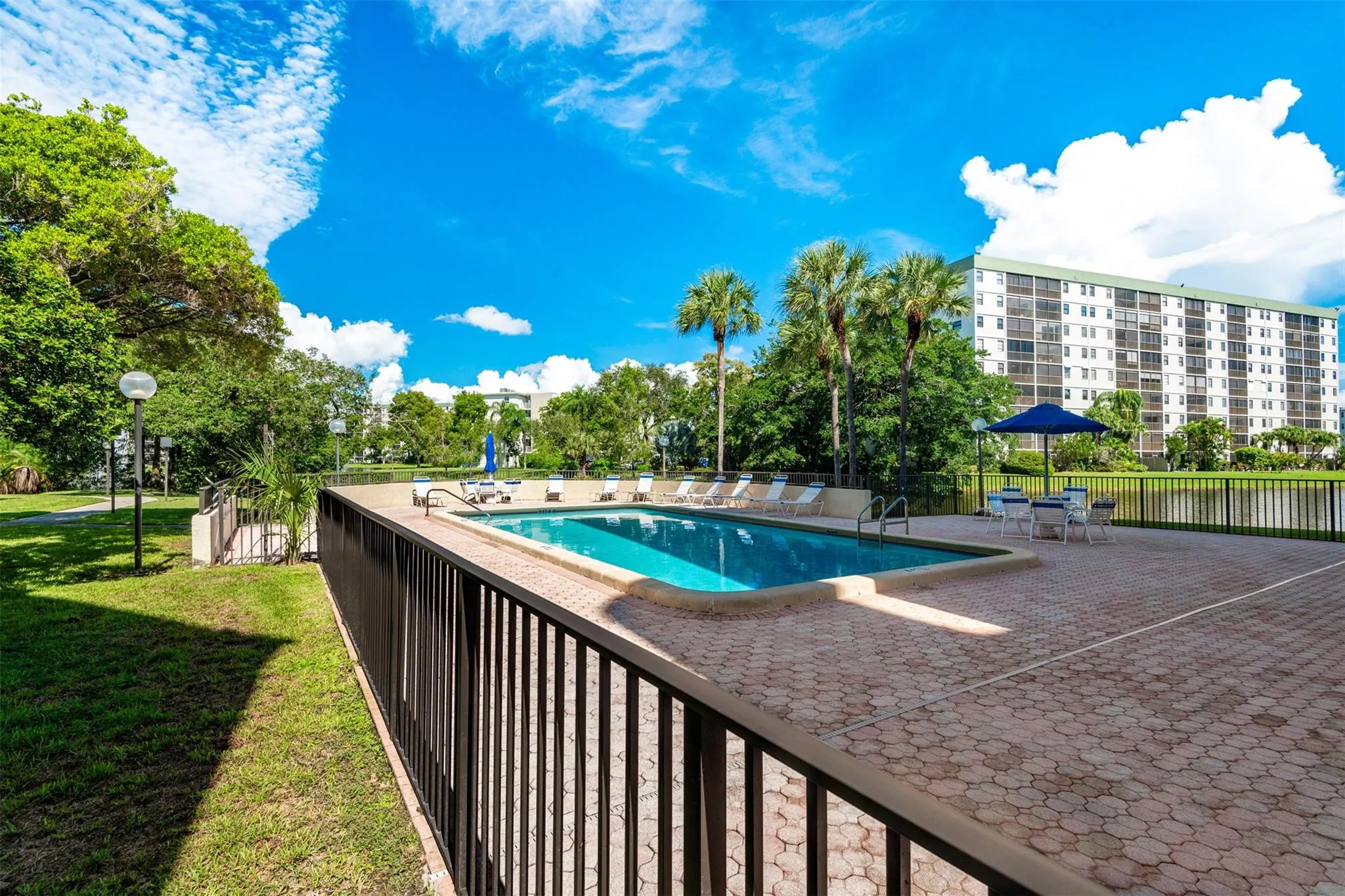 2307 S Cypress Bend Dr, #108A