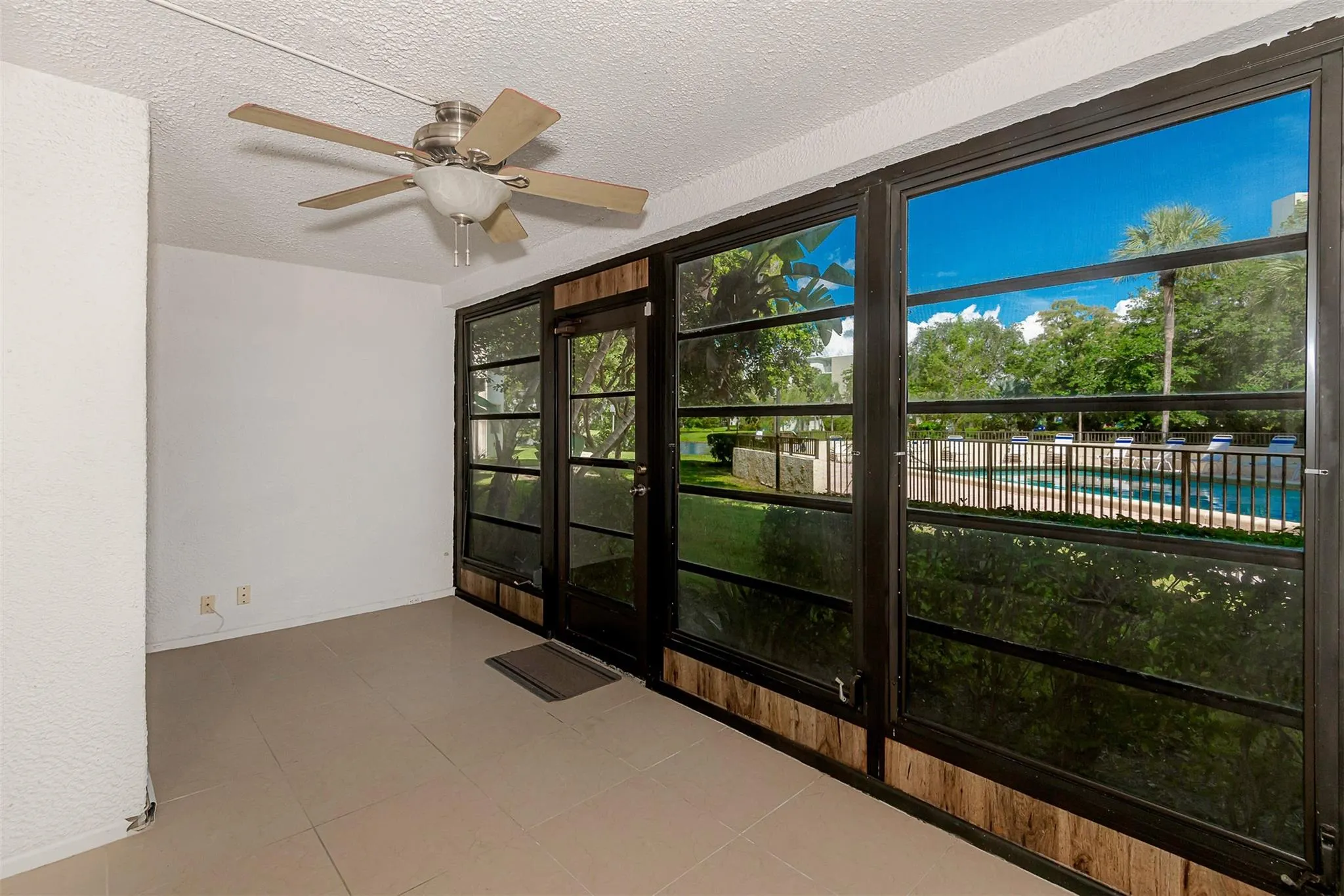 2307 S Cypress Bend Dr, #108A