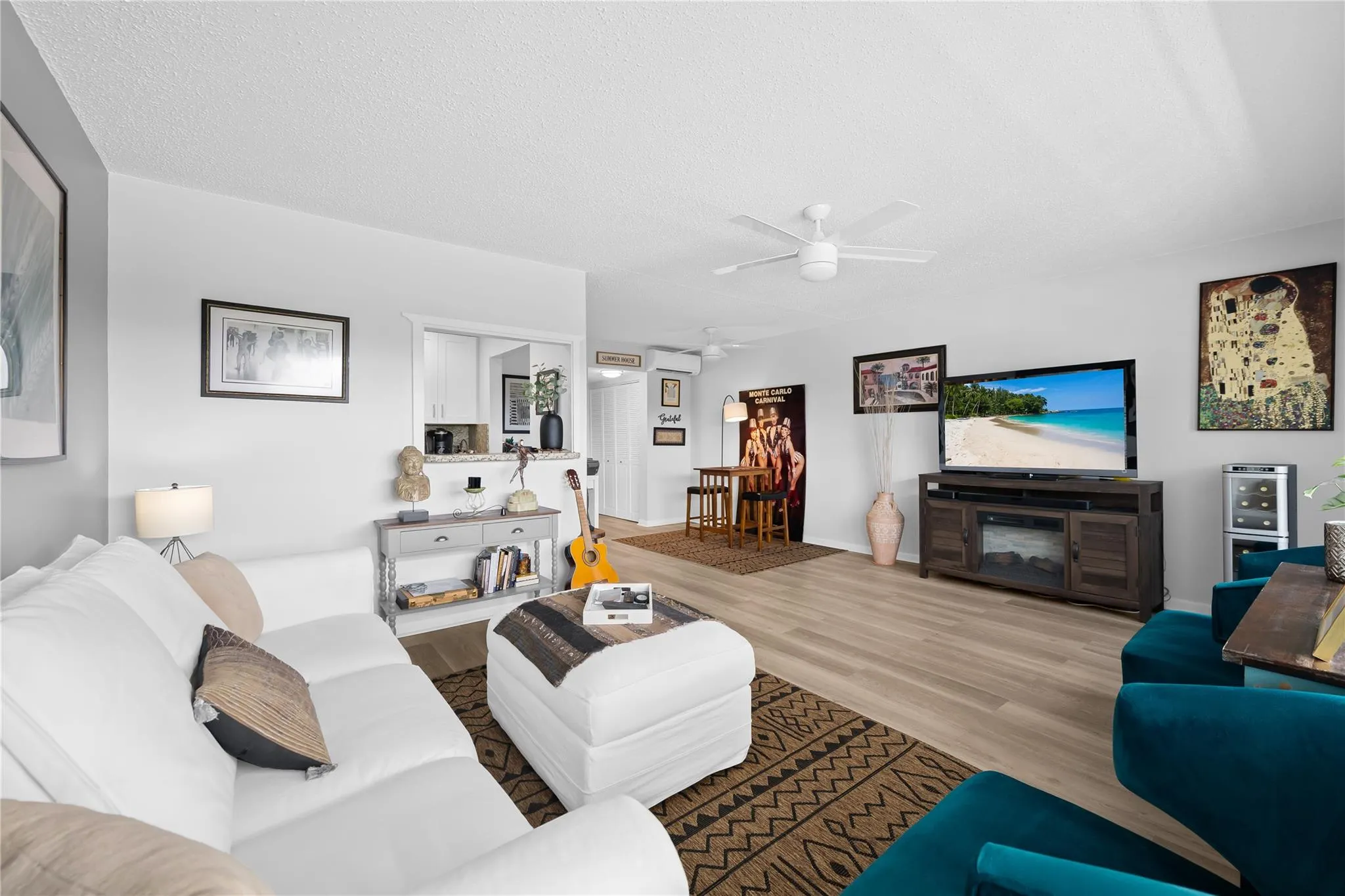 318 Oakridge R, #318