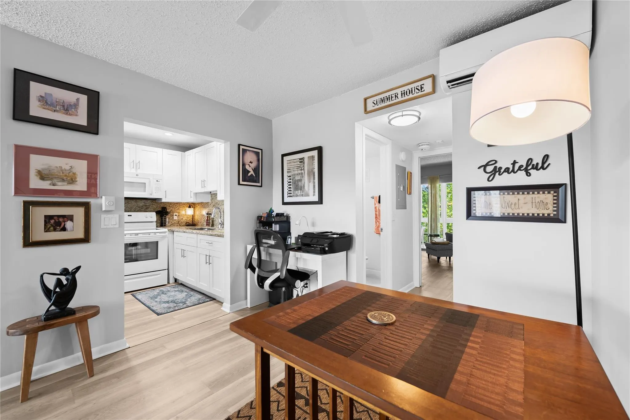 318 Oakridge R, #318