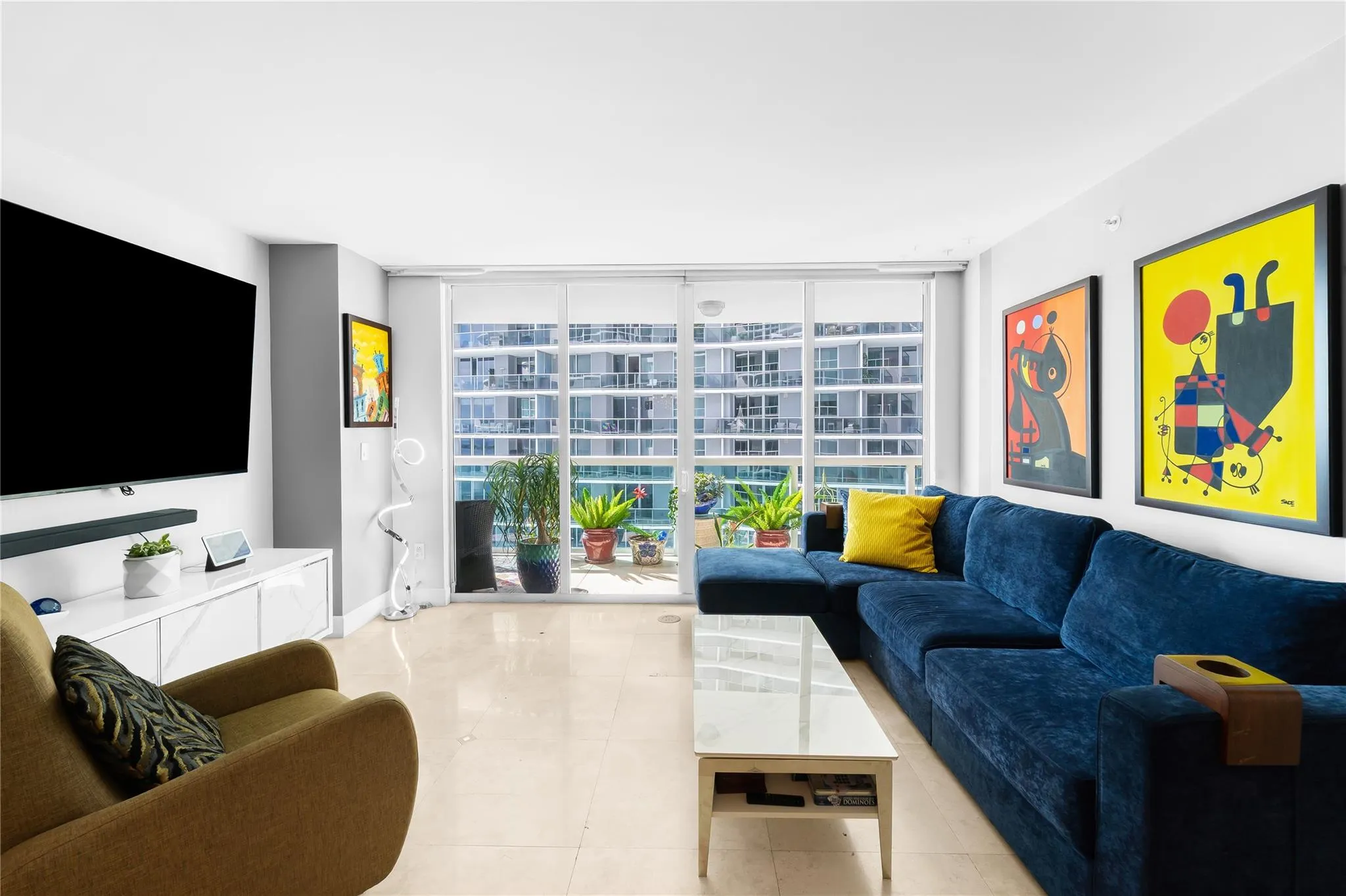 1800 N Bayshore Dr, #2914