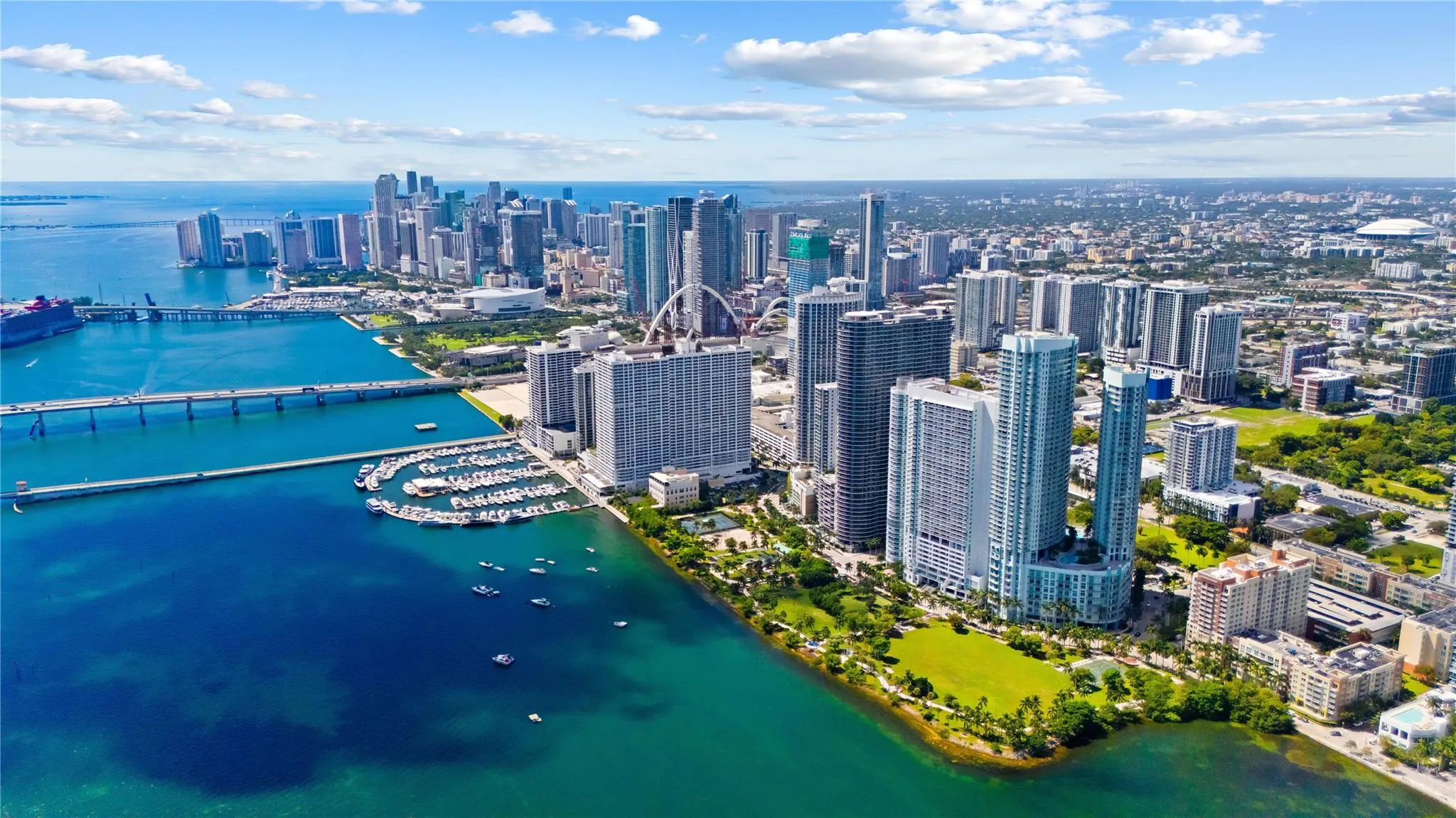 1800 N Bayshore Dr, #2914