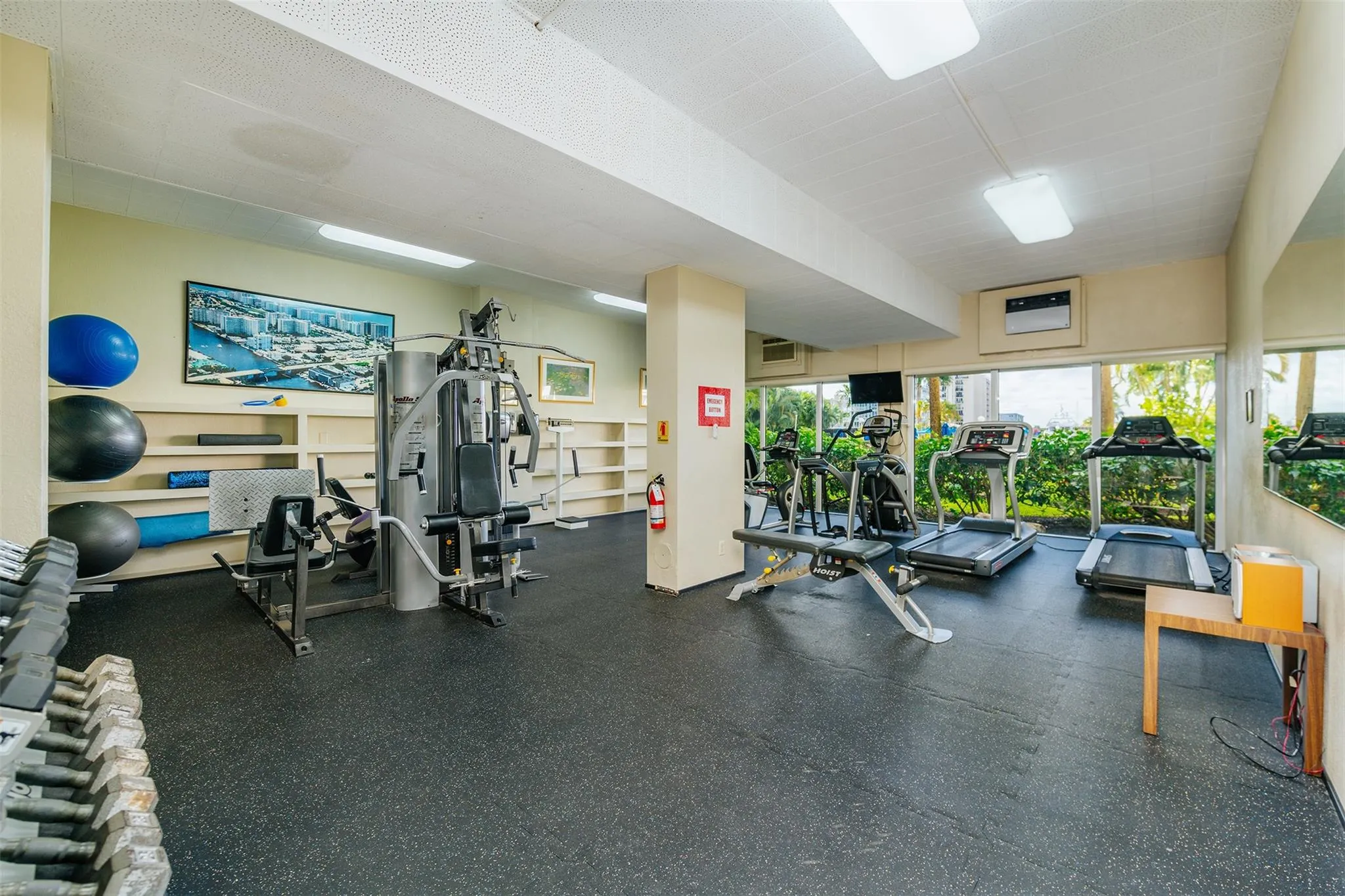 3233 NE 34th St, #508