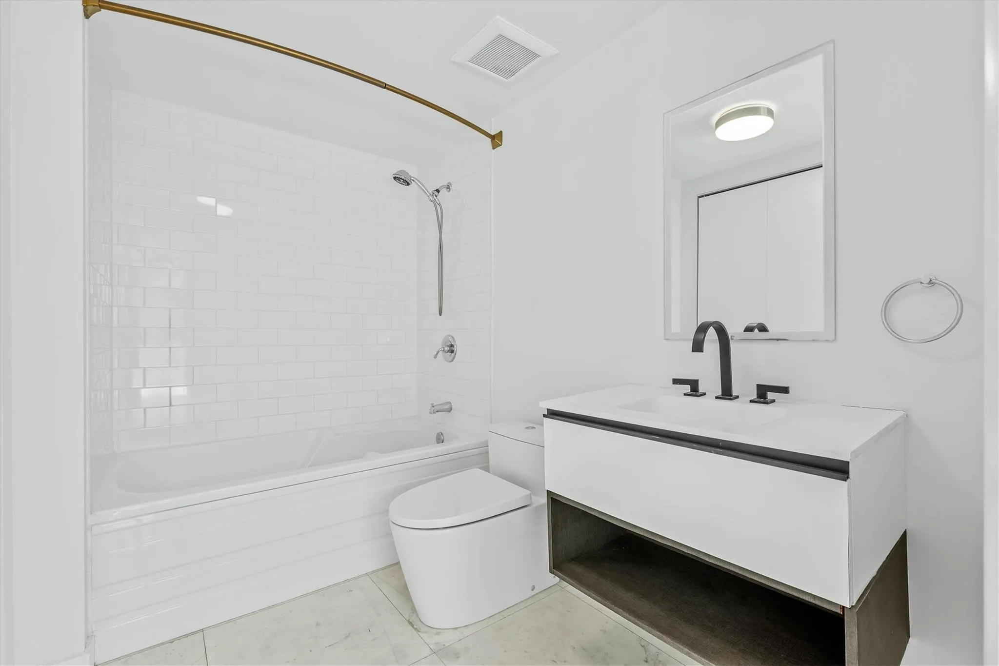 690 SW 1st Ct, #3114