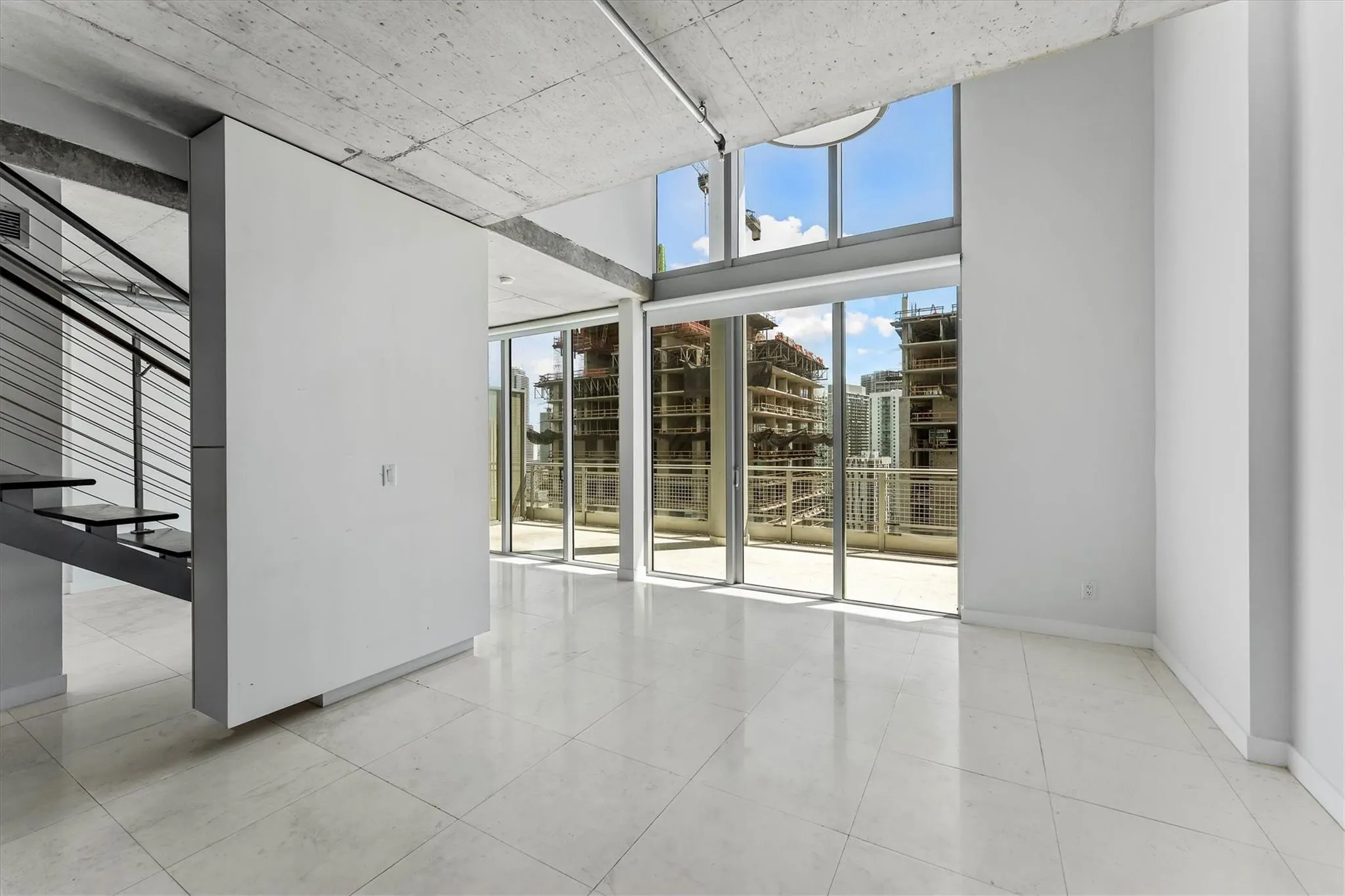 690 SW 1st Ct, #3114