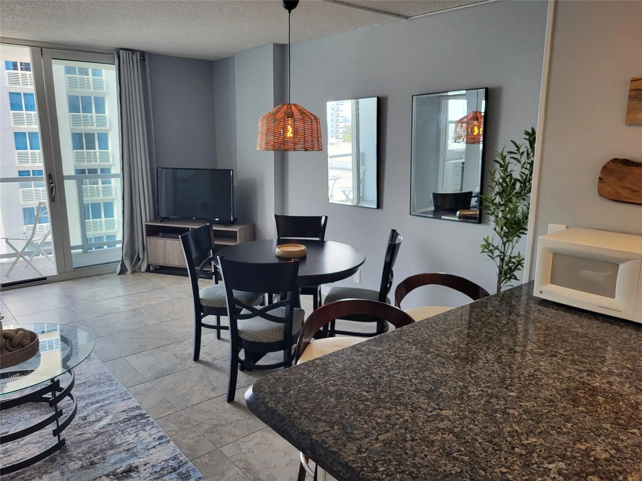 209 N Fort Lauderdale Beach Blvd, #8D