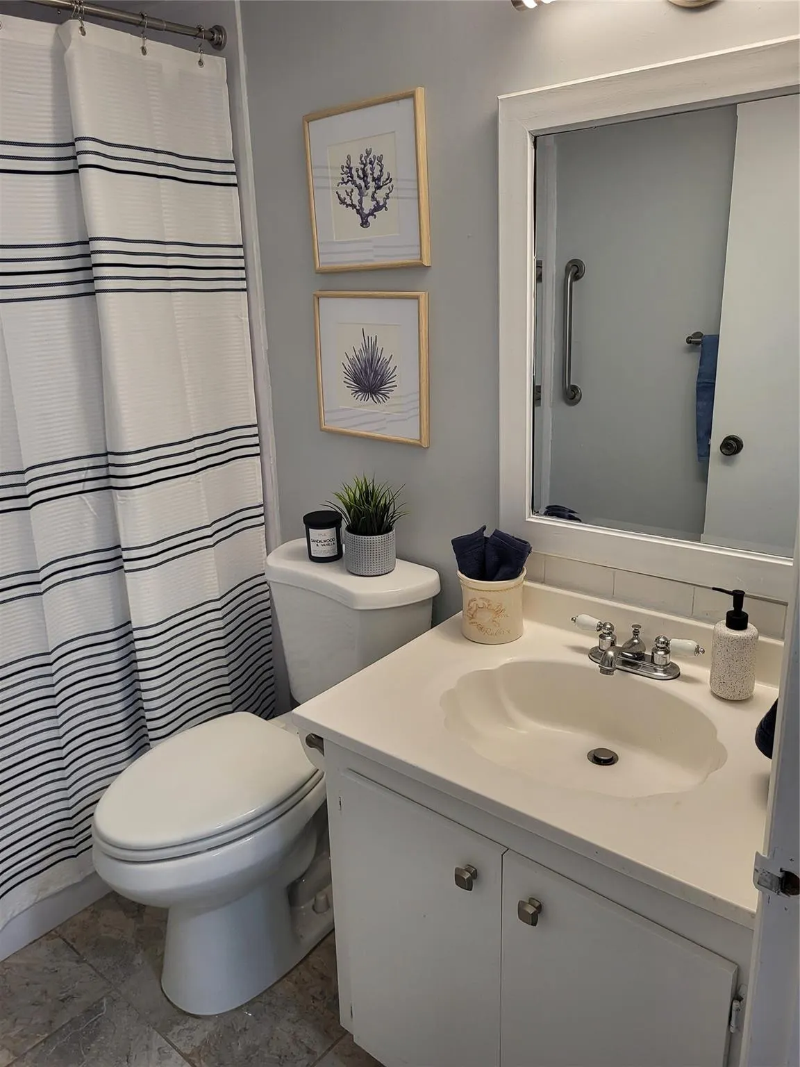 209 N Fort Lauderdale Beach Blvd, #8D