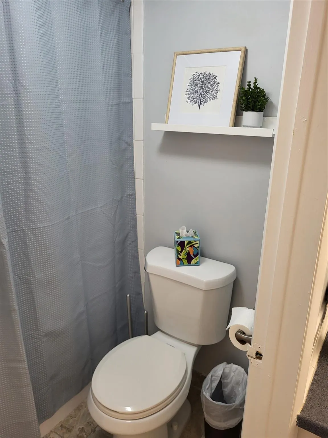 209 N Fort Lauderdale Beach Blvd, #8D
