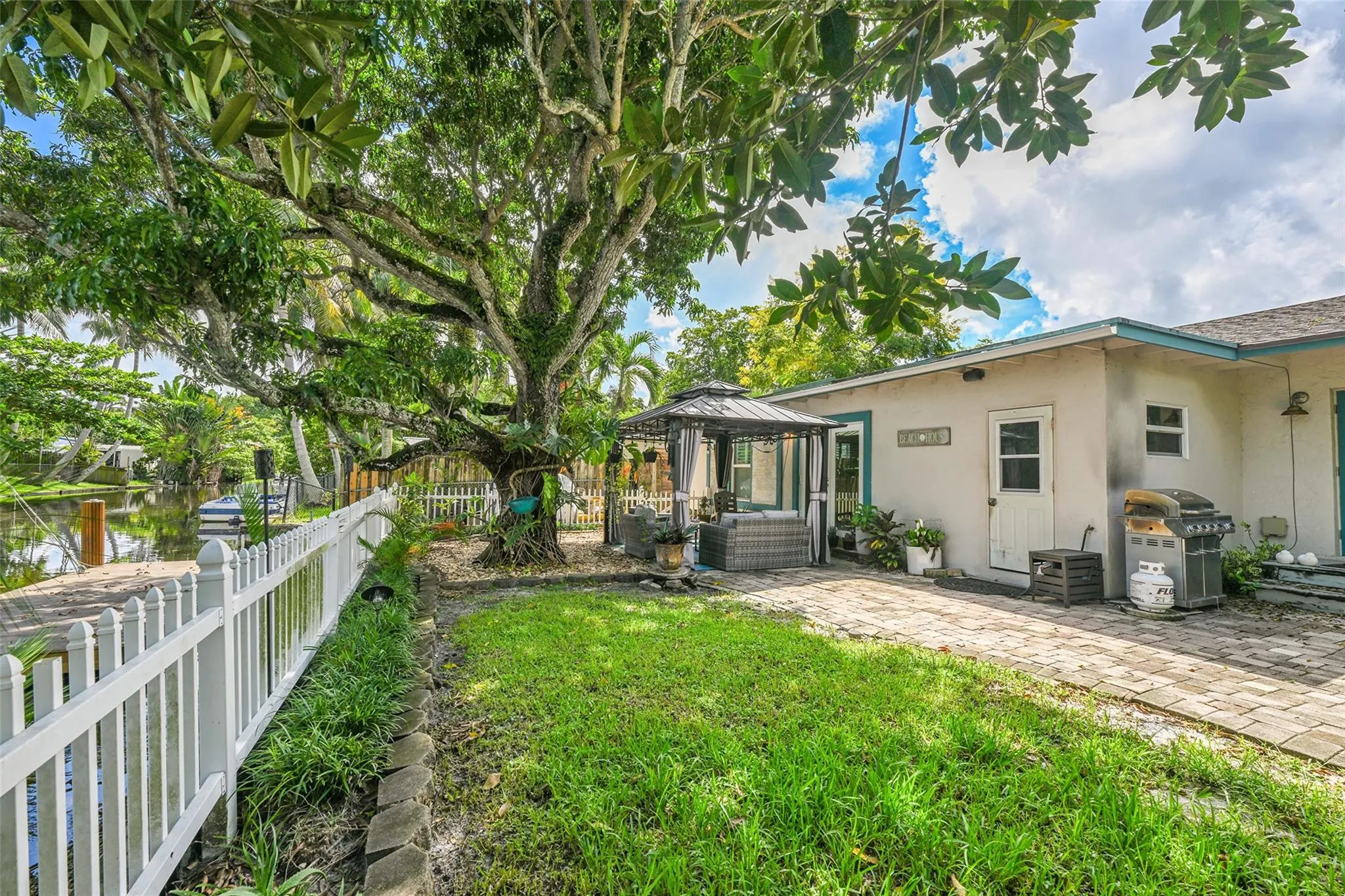 1980 SW 28th Terrace