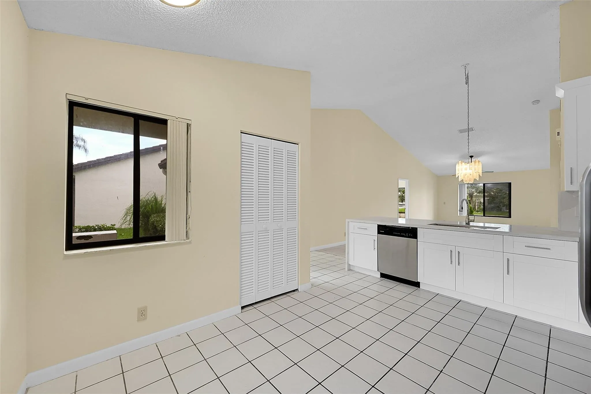 7142 Brookwood, #7142
