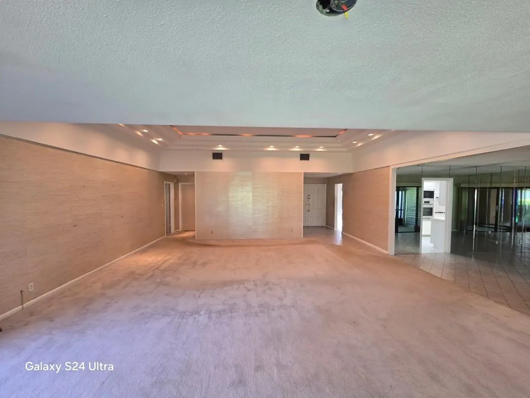 3501 Keyser Ave, #67