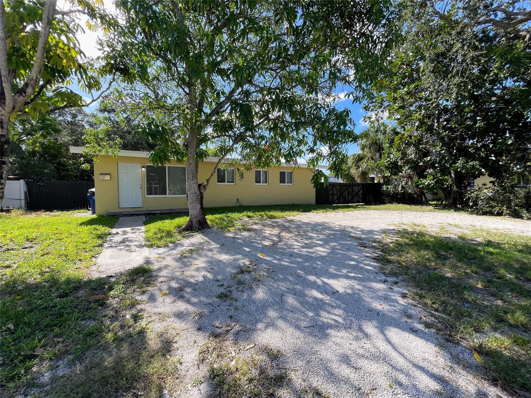 1174 SW 30th Ave