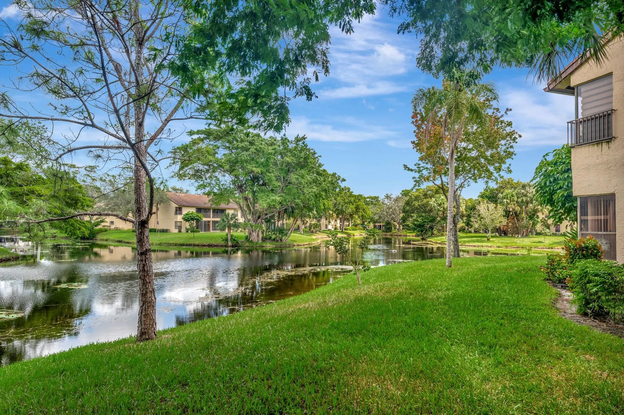 3161 Carambola Cir, #2381