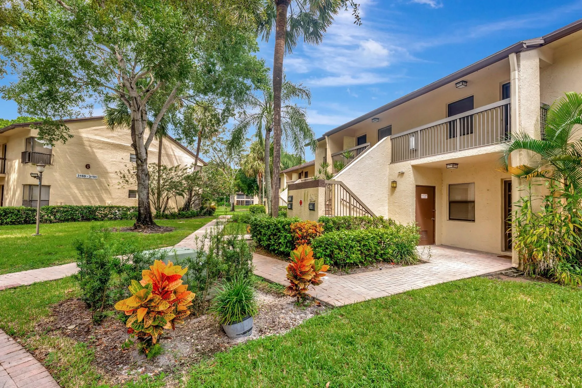 3161 Carambola Cir, #2381