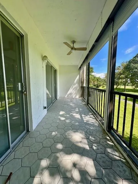 6080 NW 44th St, #205