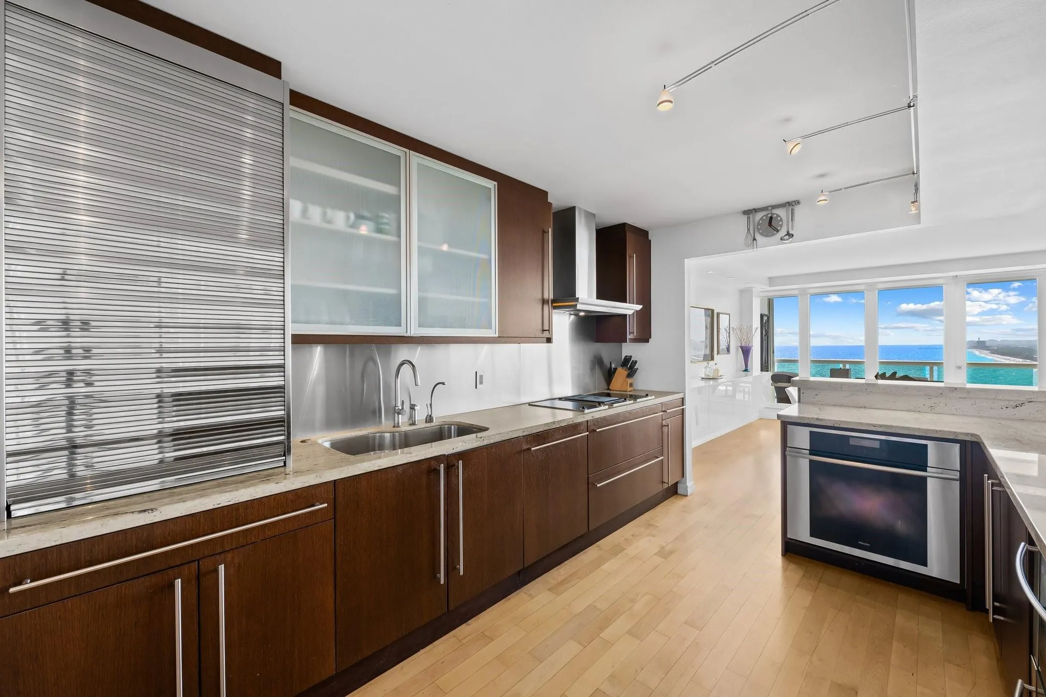 2100 S Ocean Lane, #1707
