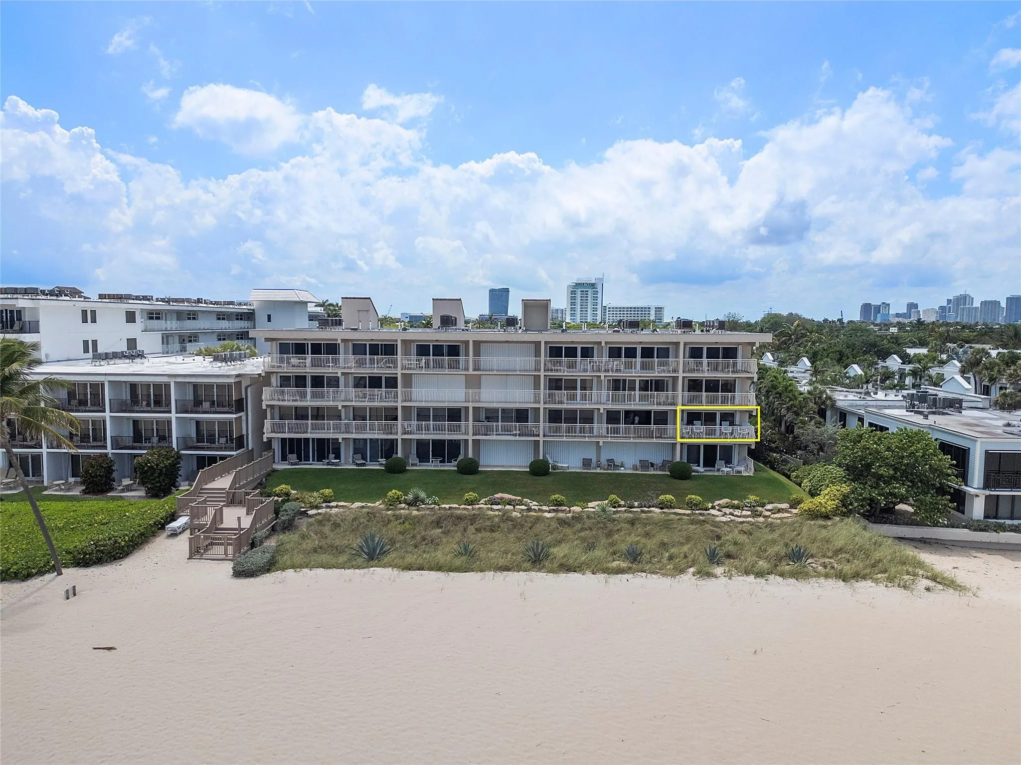 1710 S Ocean Ln, #201