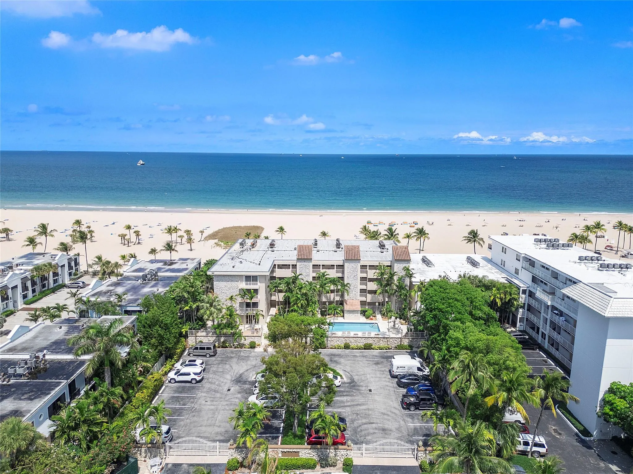 1710 S Ocean Ln, #201