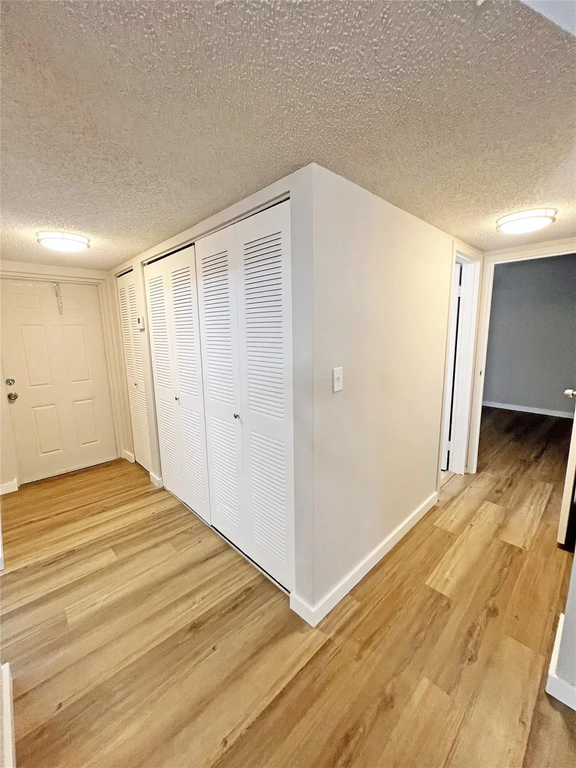 8390 Sands Point Blvd, #108F