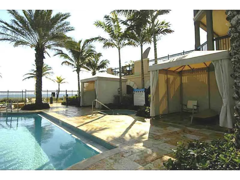 4445 El Mar Dr, #2-209