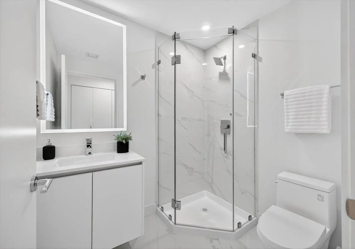 700 NE 24th Street, #4802