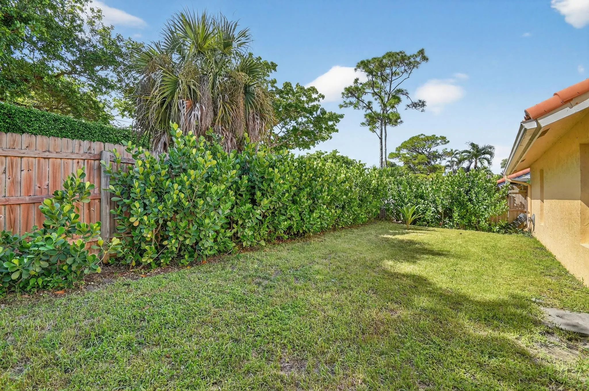 1620 NW 22nd Ave